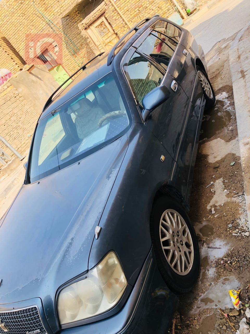 تويوتا كراون